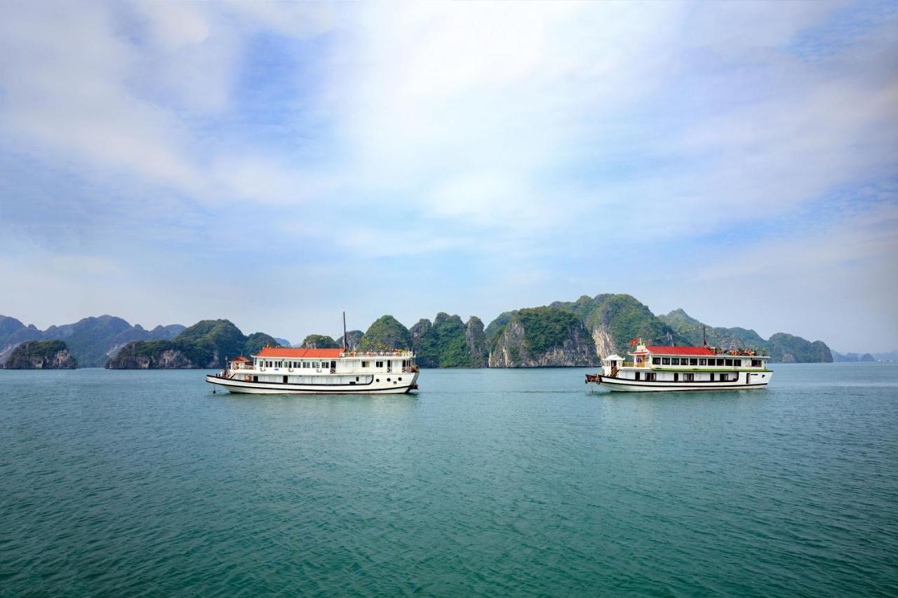Hotel Seasun Boutique Cruise Hạ Long Exterior foto