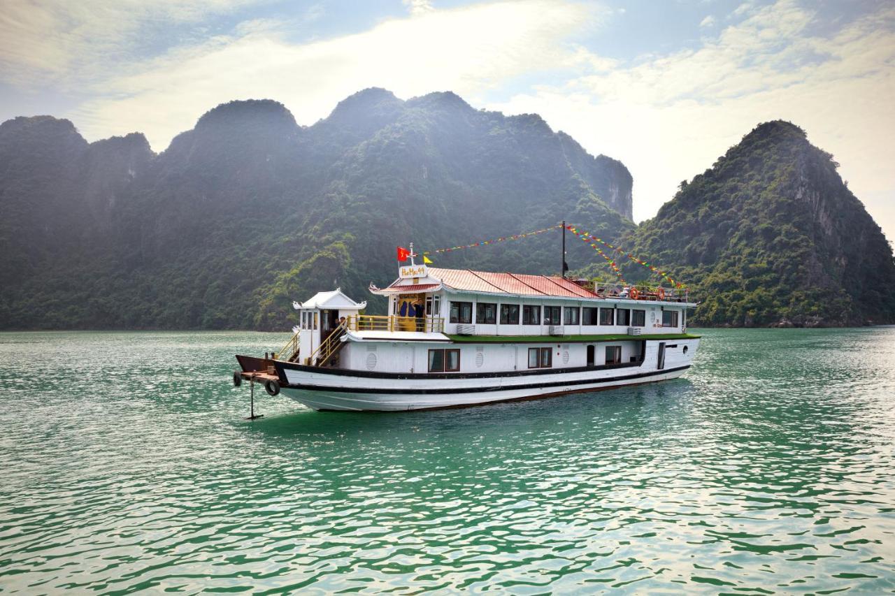 Hotel Seasun Boutique Cruise Hạ Long Exterior foto